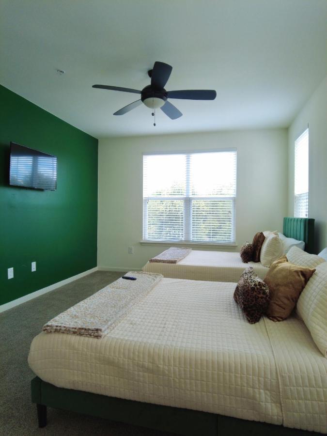 The Emerald Kingdom Atlanta Exterior photo